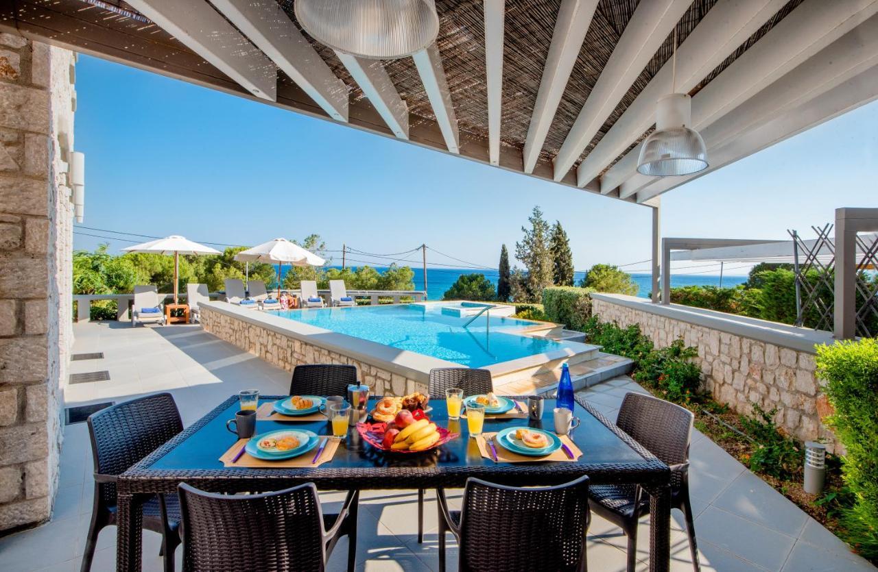 Pefki  Villa Costamare - Enjoy Lazy Days On The Private Pool-Jacuzzi מראה חיצוני תמונה