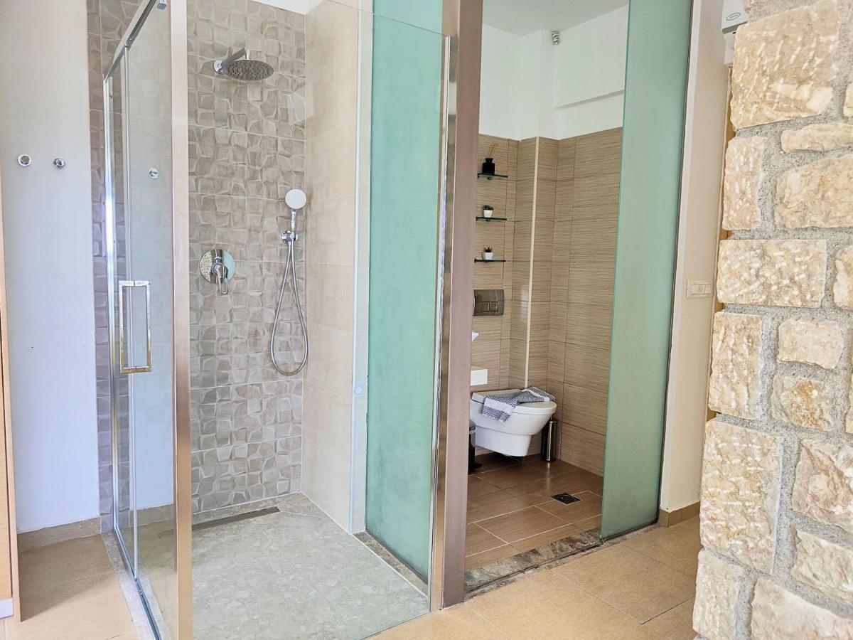Pefki  Villa Costamare - Enjoy Lazy Days On The Private Pool-Jacuzzi מראה חיצוני תמונה