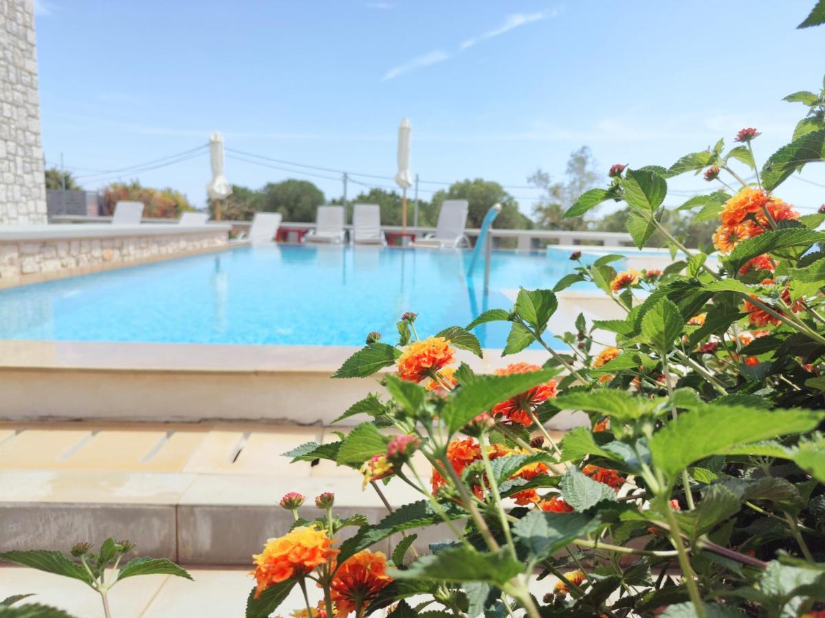 Pefki  Villa Costamare - Enjoy Lazy Days On The Private Pool-Jacuzzi מראה חיצוני תמונה