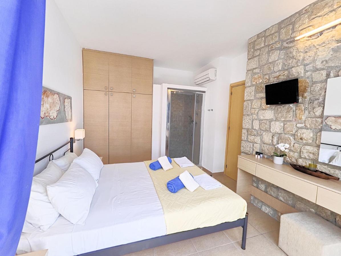 Pefki  Villa Costamare - Enjoy Lazy Days On The Private Pool-Jacuzzi מראה חיצוני תמונה