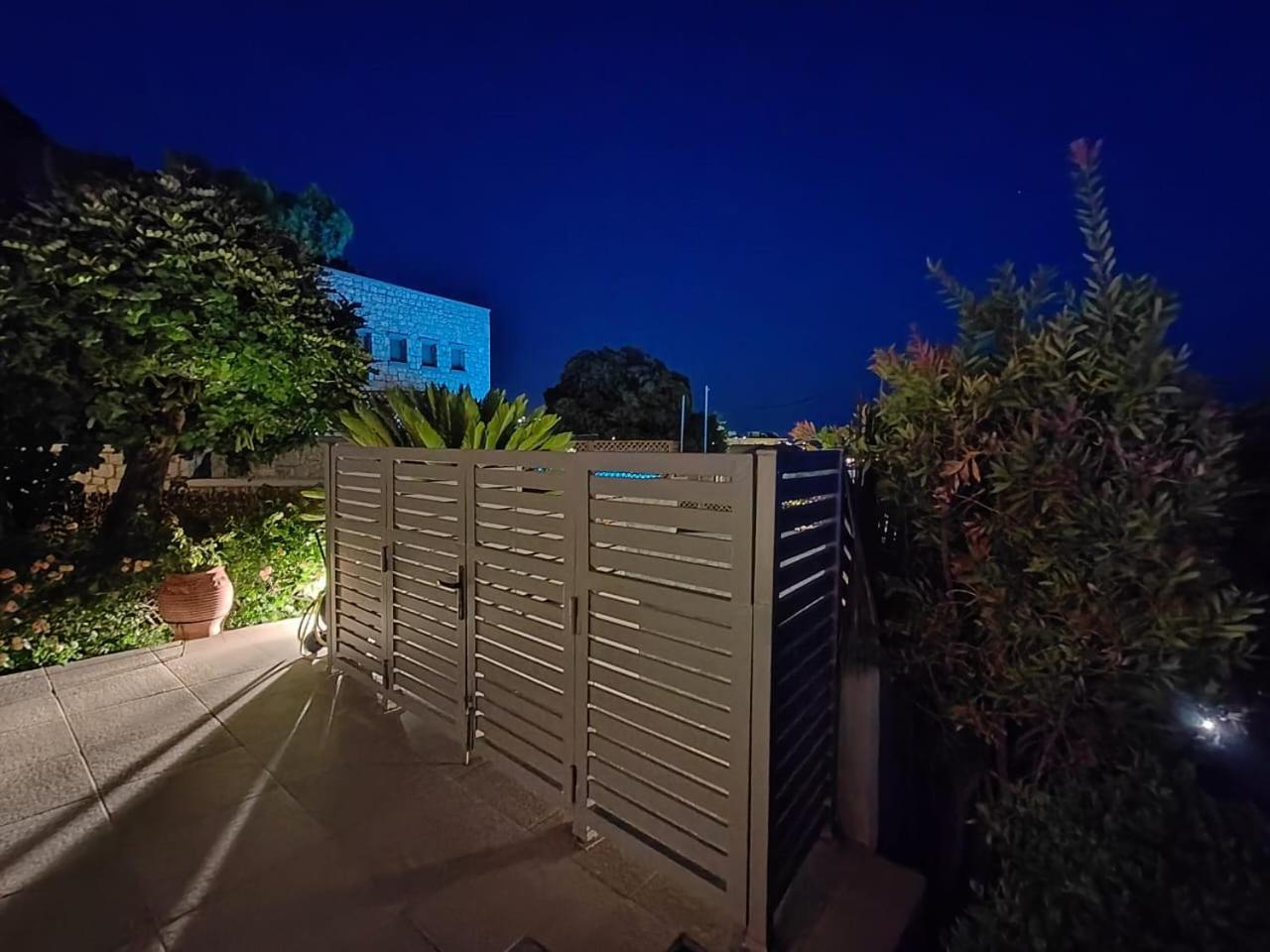 Pefki  Villa Costamare - Enjoy Lazy Days On The Private Pool-Jacuzzi מראה חיצוני תמונה