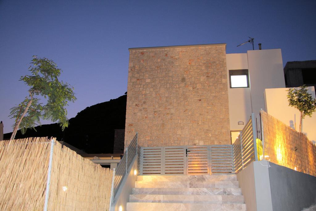 Pefki  Villa Costamare - Enjoy Lazy Days On The Private Pool-Jacuzzi חדר תמונה