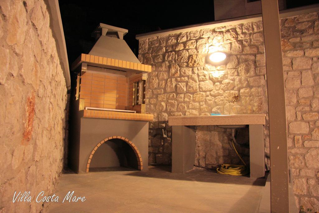 Pefki  Villa Costamare - Enjoy Lazy Days On The Private Pool-Jacuzzi חדר תמונה
