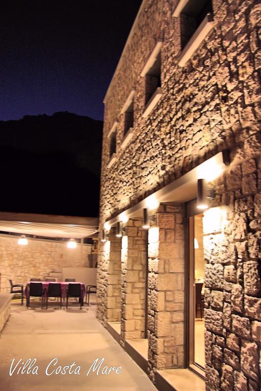 Pefki  Villa Costamare - Enjoy Lazy Days On The Private Pool-Jacuzzi חדר תמונה